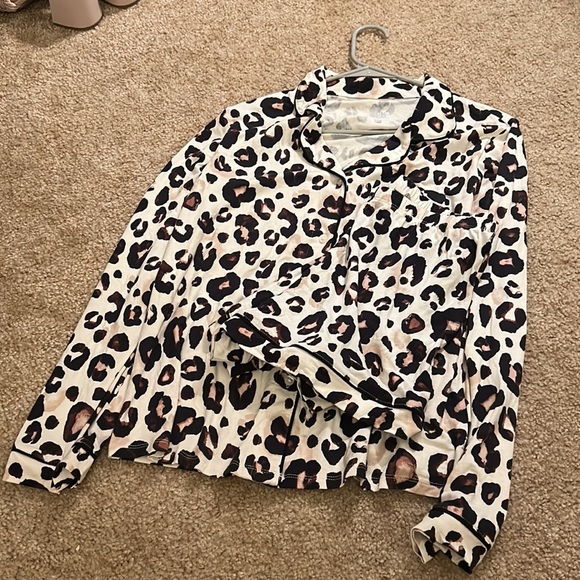 Stars Above Soft Pajama Set FIRM PRICE - Picture 4 of 6